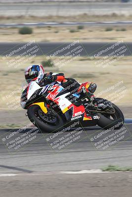 media/Sep-07-2024-Pacific Track Time (Sat) [[9bb89f5e83]]/B group/Phone Wall Papers 920am/